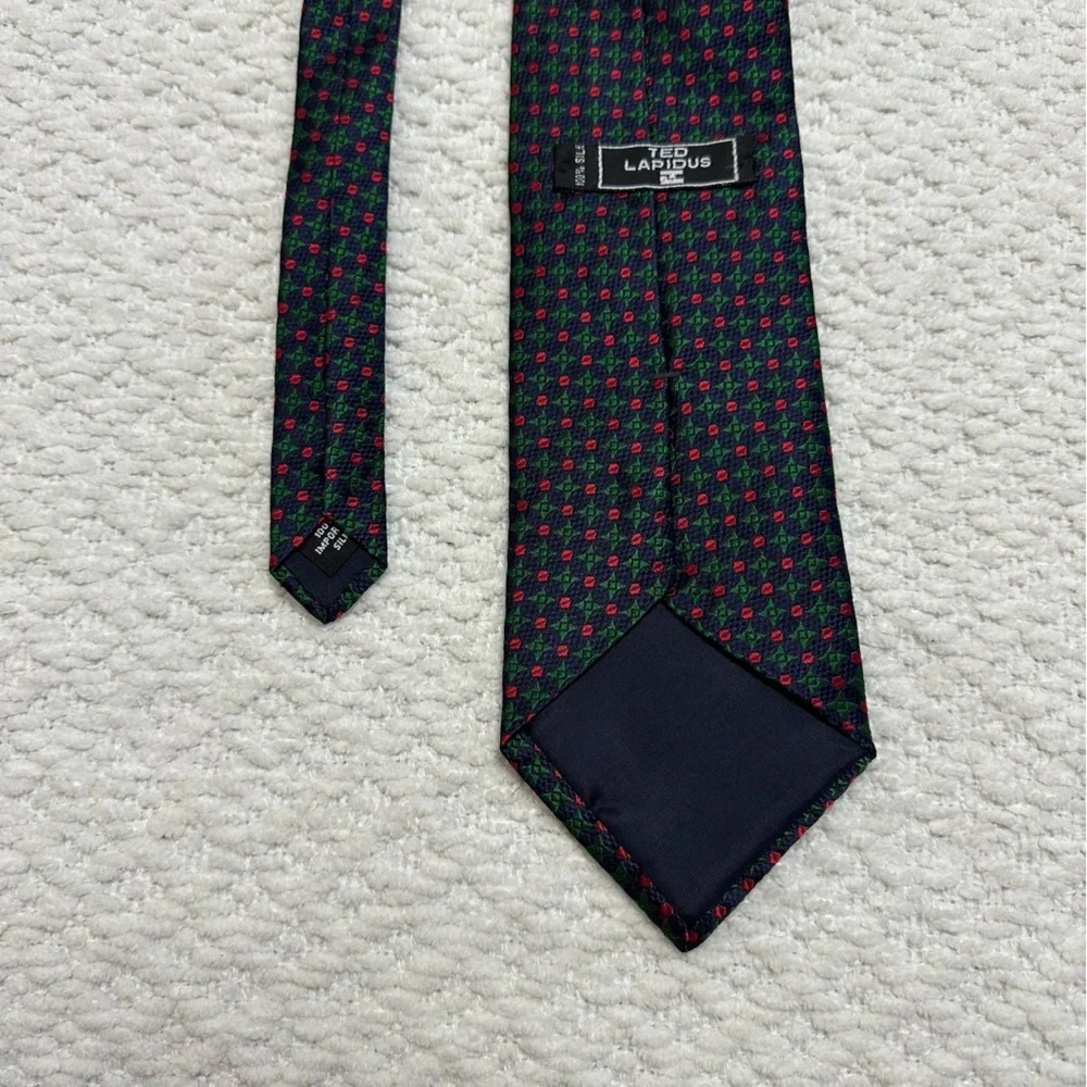 Ted Lapidus 100% Silk Tie
